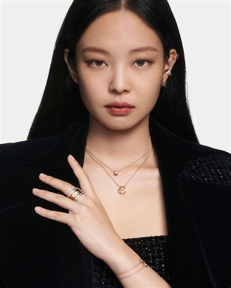 jennie chanel 2023